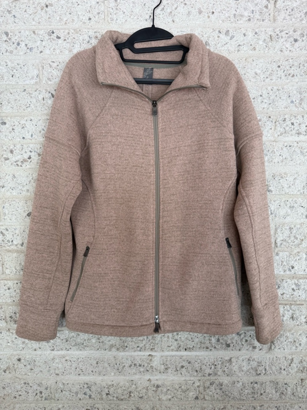 Prana Tri Thermal Threads Full Zip Pink Fleece, Woman’s medium